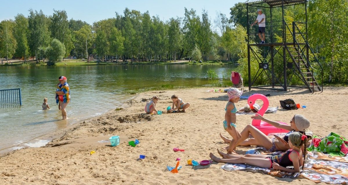 Спасатели не допустили гибели отдыхающих на пляжах Нижнего Новгорода за летний сезон