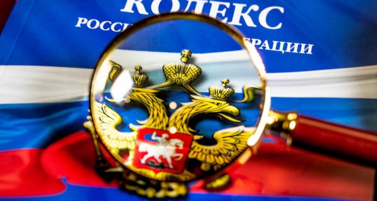 Полиция нашла лишенного прав 85-летнего водителя после гибели женщины на переходе в Павлове